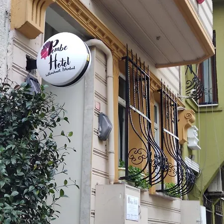Ξενοδοχείο Pembe 4*