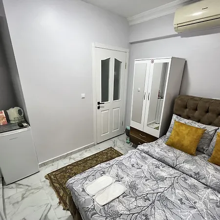 Hotell Pembe 3*