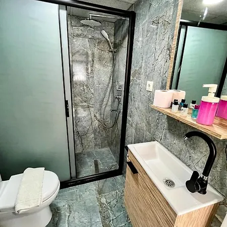 Pembe 3*
