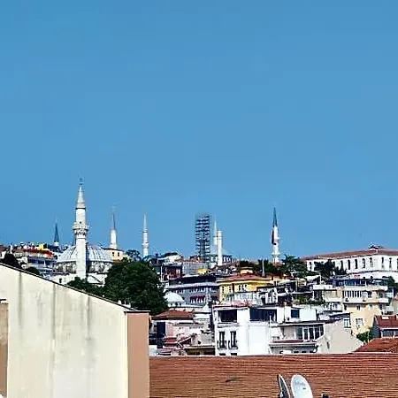 Pembe Hotel