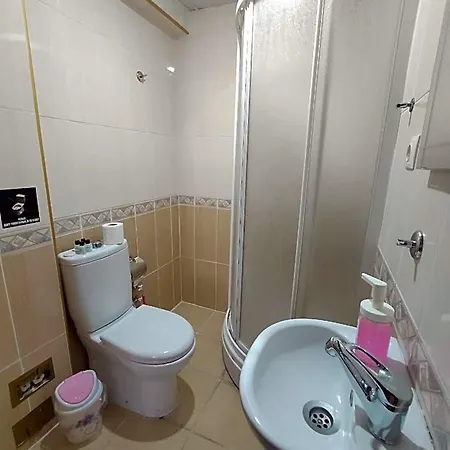 Pembe Hotel 3*