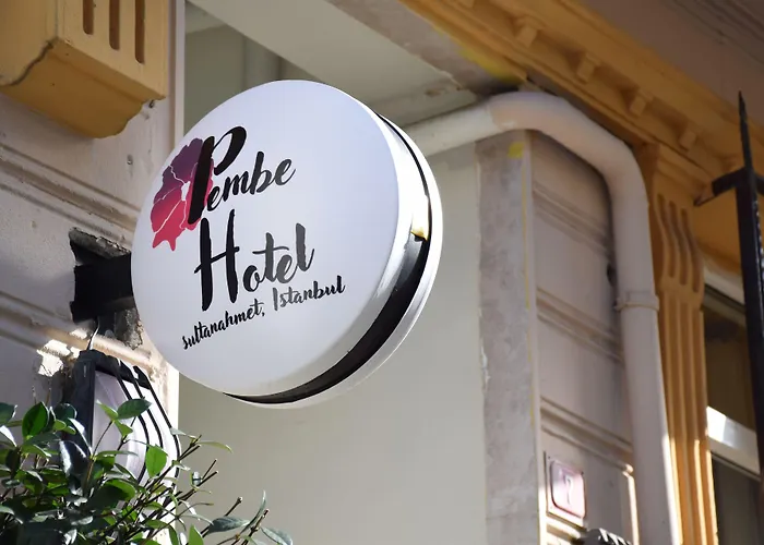 ホテル Pembe 3*